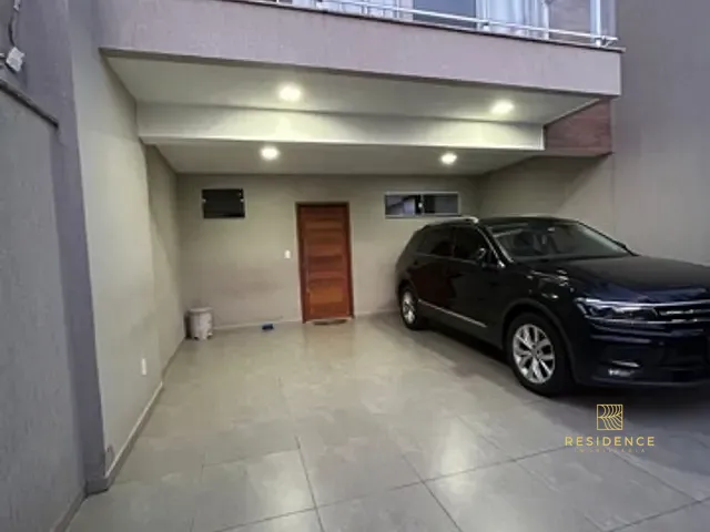 Casa com 200m² 3 quartos e 2 banheiros, à venda, no bairro Jardim Belvedere em Volta Redonda