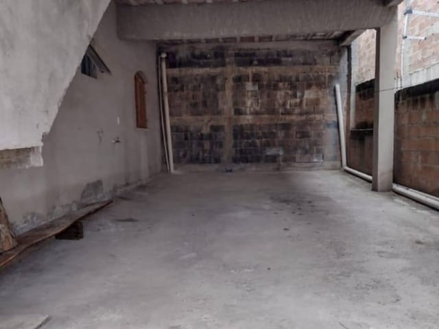 Casa 2 quartos e 1 banheiro, à venda, no bairro Imperial em Santa Luzia