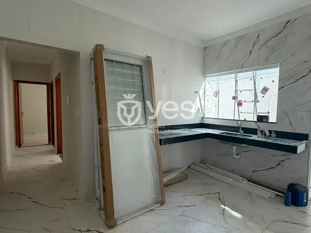 Casa 3 quartos e 2 banheiros, à venda, no bairro Residencial Camuá em Araxá