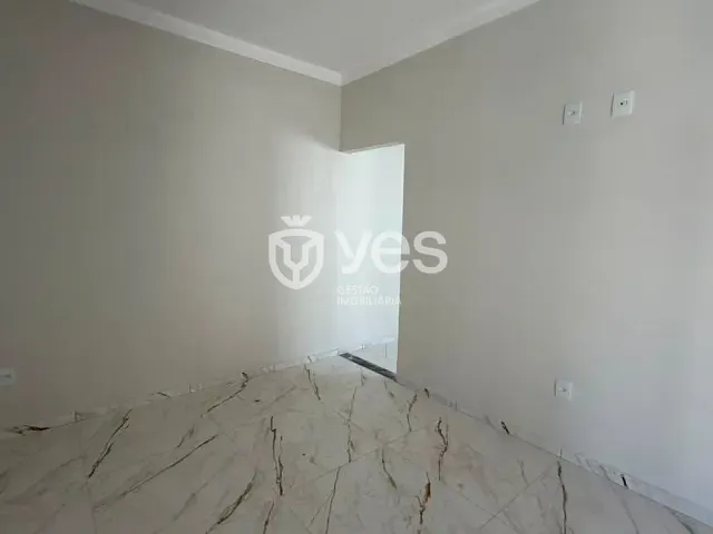 Casa 3 quartos e 2 banheiros, à venda, no bairro Residencial Camuá em Araxá