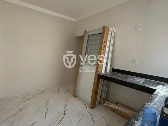 Casa 3 quartos e 2 banheiros, à venda, no bairro Residencial Camuá em Araxá