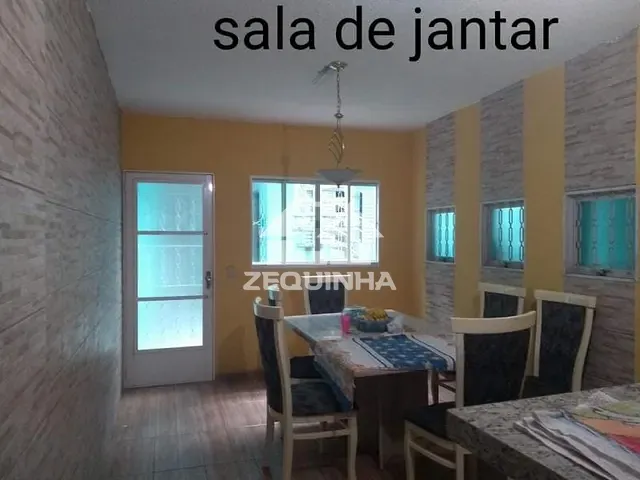 Casa com 150m² 4 quartos e 6 banheiros, à venda, no bairro Jardim Umuarama em Osasco