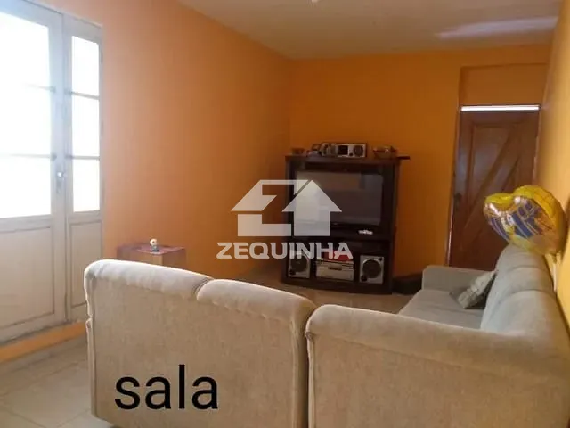 Casa com 150m² 4 quartos e 6 banheiros, à venda, no bairro Jardim Umuarama em Osasco