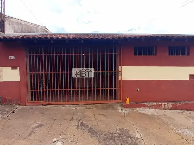 Casa com 200m² 3 quartos e 1 banheiro, à venda, no bairro Vila Santa Cecilia em Agudos