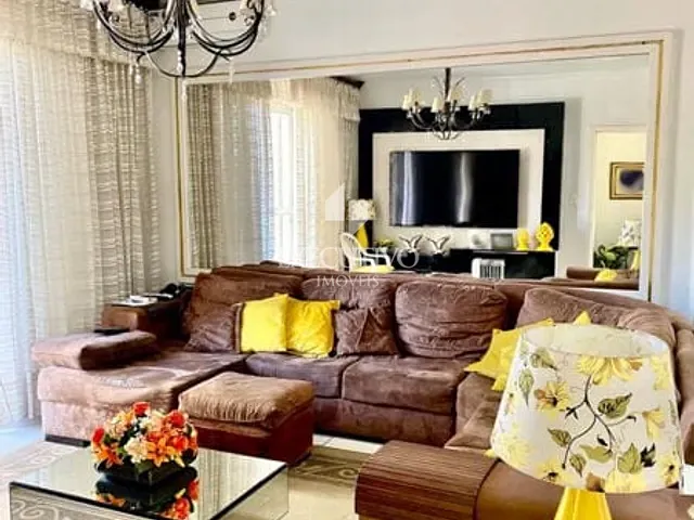 Casa com 990m² 4 quartos e 4 banheiros, à venda, no bairro Centro em Arroio Do Meio