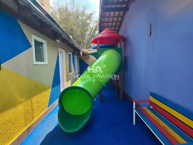 Casa com 160m² 3 quartos e 2 banheiros, à venda, no bairro Sítios Santa Luzia em Aparecida De Goiânia