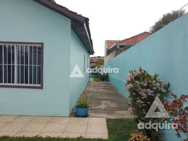 Casa 3 quartos e 2 banheiros, à venda, no bairro Nova Rússia em Ponta Grossa