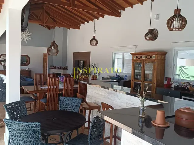 Casa com 1000m² 3 quartos e 5 banheiros, à venda, no bairro Medeiros em Jundiaí