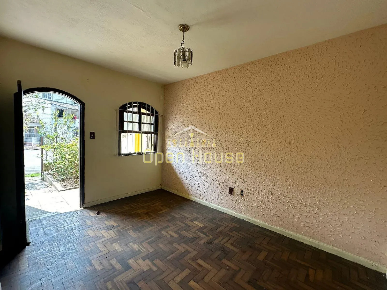 Casa, 3 quartos, 75 m² - Foto 1