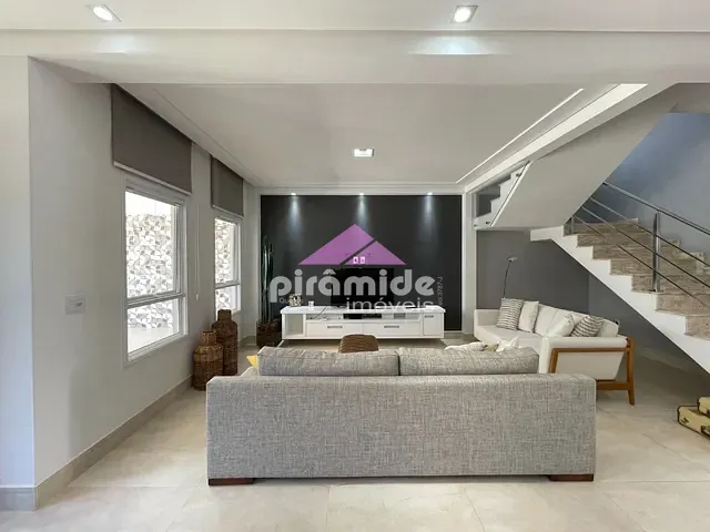 Casa com 250m² 4 quartos e 6 banheiros, à venda, no bairro Urbanova em São José dos Campos
