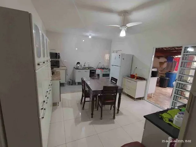 Casa com 300m² 3 quartos e 3 banheiros, à venda, no bairro Jardim Imagawa em Londrina