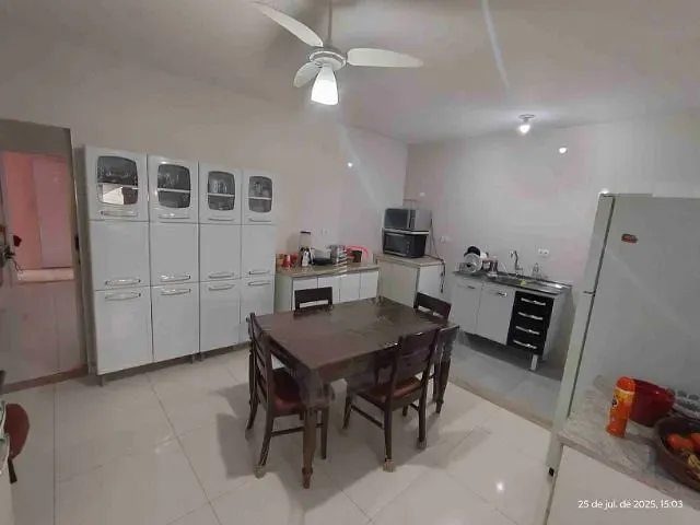 Casa com 300m² 3 quartos e 3 banheiros, à venda, no bairro Jardim Imagawa em Londrina