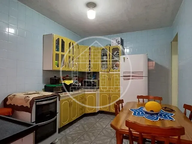 Casa com 250m² 2 quartos e 2 banheiros, à venda, no bairro Jardim Lucélia em São Paulo