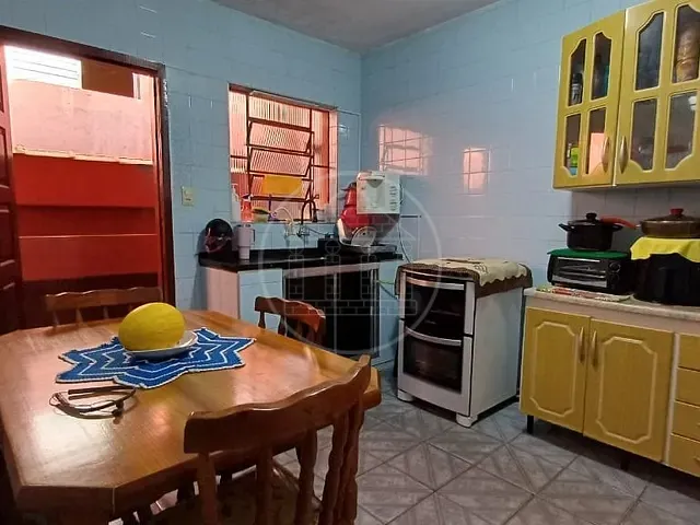 Casa com 250m² 2 quartos e 2 banheiros, à venda, no bairro Jardim Lucélia em São Paulo