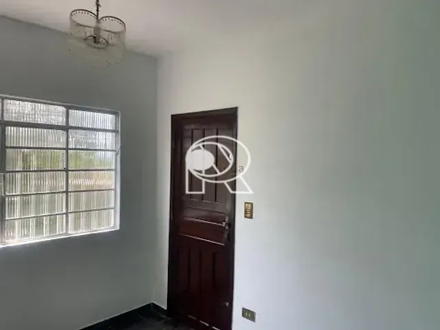 Casa 2 quartos e 1 banheiro, à venda, no bairro Jardim Hatori em Registro