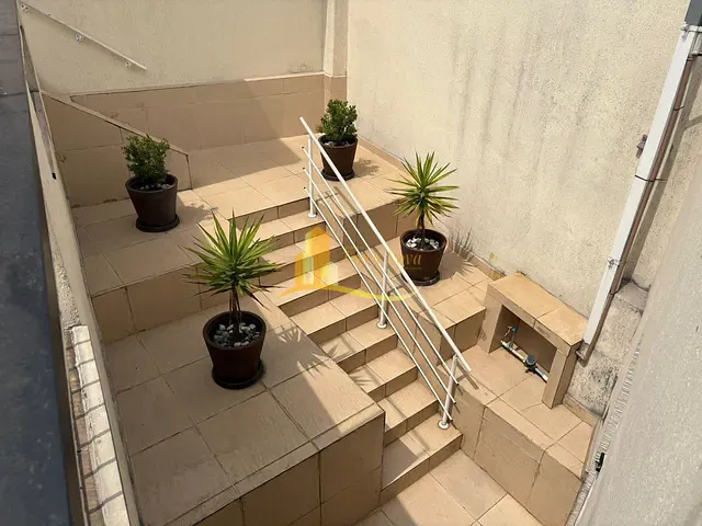 Casa com 302m² 4 quartos e 2 banheiros, à venda, no bairro Vila Nova York em São Paulo