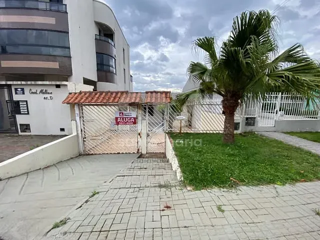 Casa 5 quartos e 2 banheiros, à venda, no bairro Maria Goretti em Chapecó
