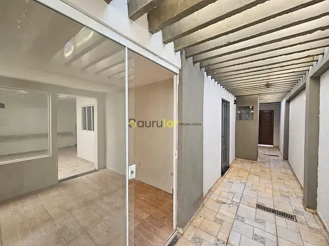 Casa 3 quartos e 2 banheiros, à venda, no bairro Núcleo Habitacional Mary Dota em Bauru
