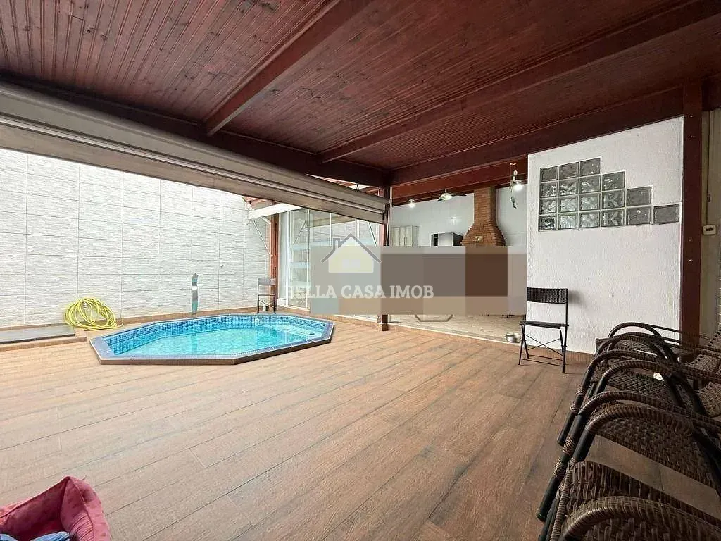 Casa, 3 quartos, 150 m² - Foto 1
