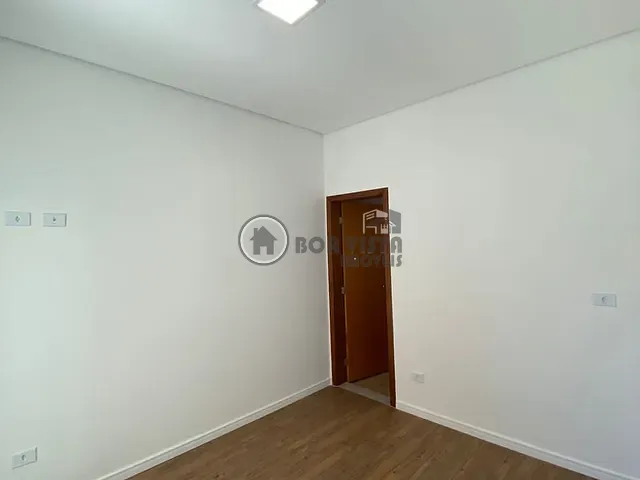 Casa 3 quartos e 2 banheiros, à venda, no bairro Parque Residencial Itapeti em Mogi das Cruzes