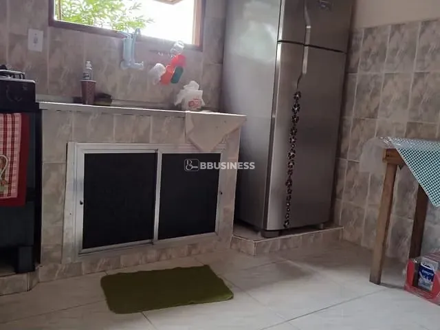 Casa com 420m² 2 quartos e 1 banheiro, à venda, no bairro Parque Jóquei Club em Campos dos Goytacazes