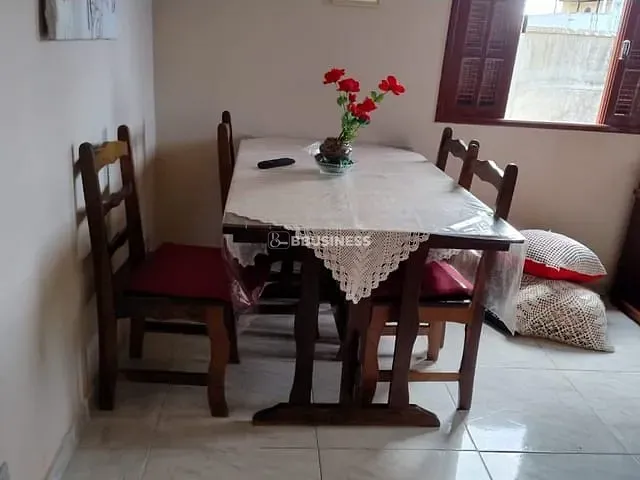 Casa com 420m² 2 quartos e 1 banheiro, à venda, no bairro Parque Jóquei Club em Campos dos Goytacazes