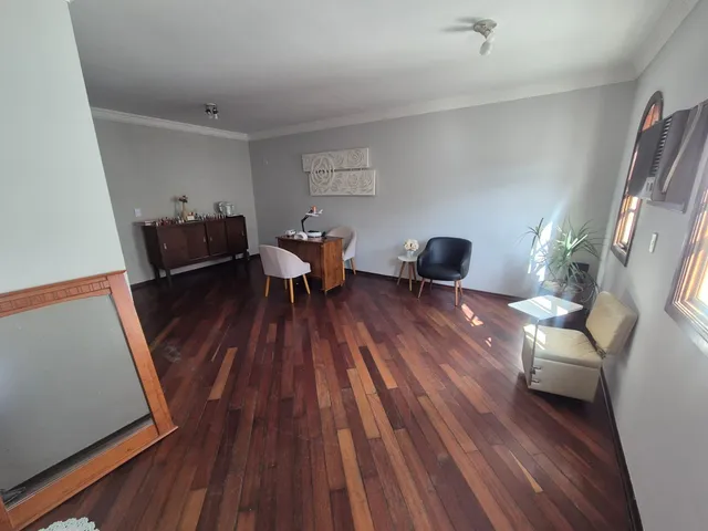 Casa 5 quartos e 5 banheiros, para alugar, no bairro Alto Ipiranga em Mogi das Cruzes