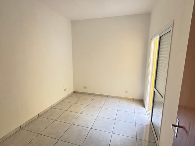 Casa 2 quartos e 1 banheiro, para alugar, no bairro Vila Americana em Tatuí
