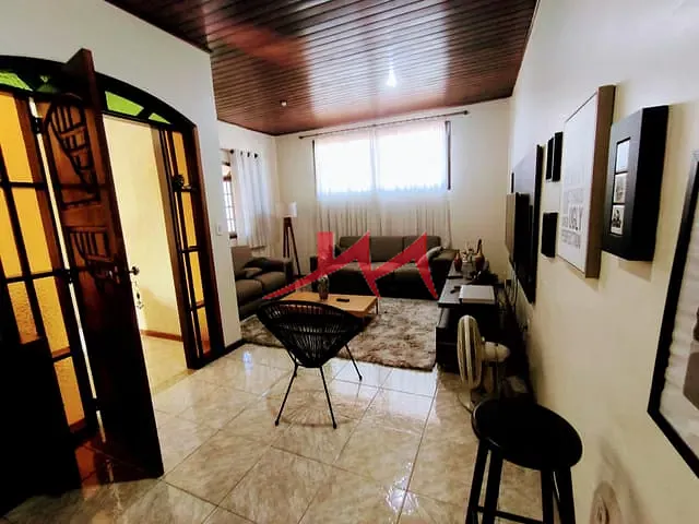 Casa com 360m² 3 quartos e 3 banheiros, à venda, no bairro Jardim Catarina em São Gonçalo