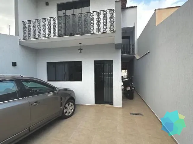 Casa com 180m² 3 quartos e 2 banheiros, à venda, no bairro Loteamento Terras de São Pedro e São Paulo em Salto