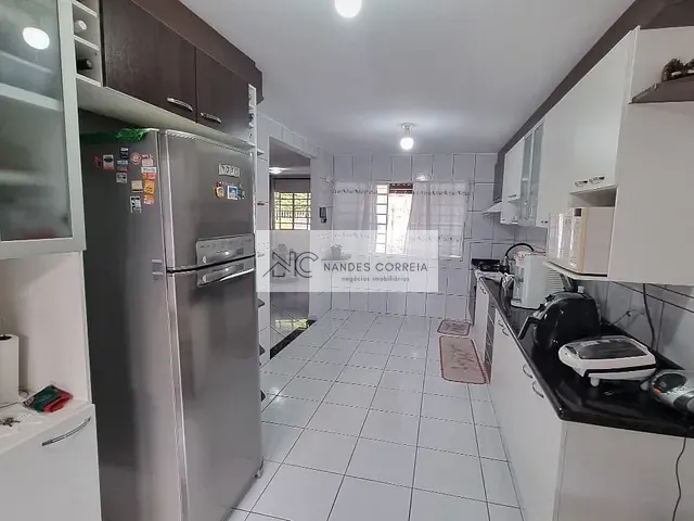 Casa 3 quartos e 3 banheiros, à venda, no bairro Leonor em Londrina