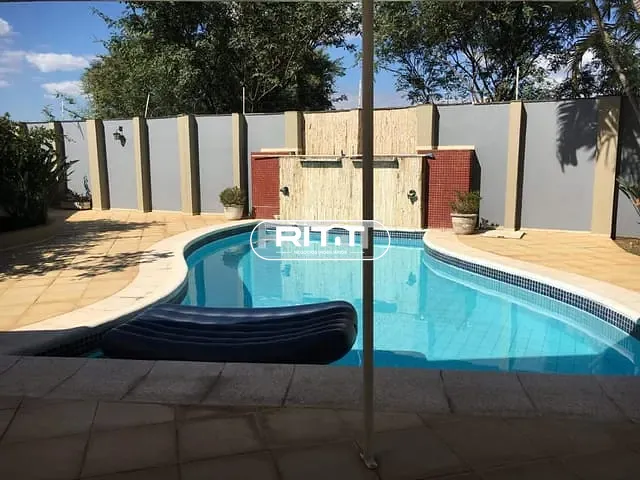 Casa com 1047m² 5 quartos e 3 banheiros, à venda, no bairro Jardim Madalena em Campinas