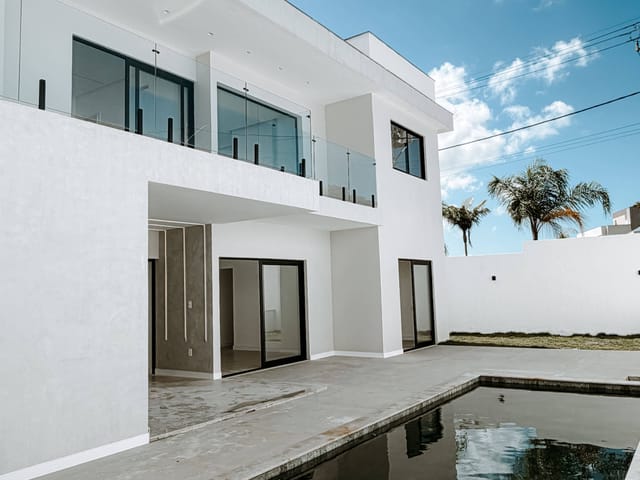 Casa com 397m² 4 quartos e 5 banheiros, à venda, no bairro Alphaville em Rio das Ostras