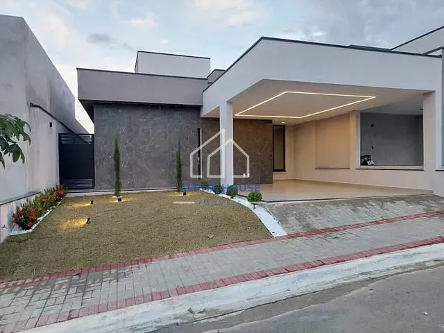 Casa 3 quartos e 2 banheiros, à venda, no bairro Loteamento Residencial Barão de Tremembé em Tremembé