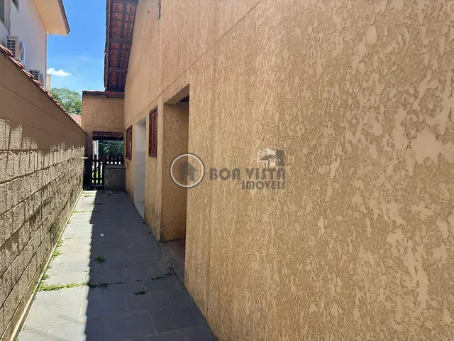 Casa 3 quartos e 2 banheiros, à venda, no bairro Parque Residencial Itapeti em Mogi das Cruzes