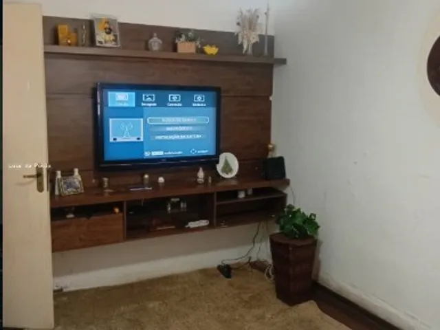 Casa 2 quartos e 1 banheiro, à venda, no bairro Conjunto Residencial Nova Bertioga em Mogi das Cruzes