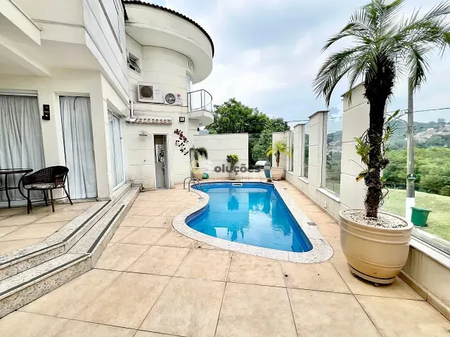 Casa 4 quartos e 6 banheiros, à venda, no bairro Horto Florestal em São Paulo