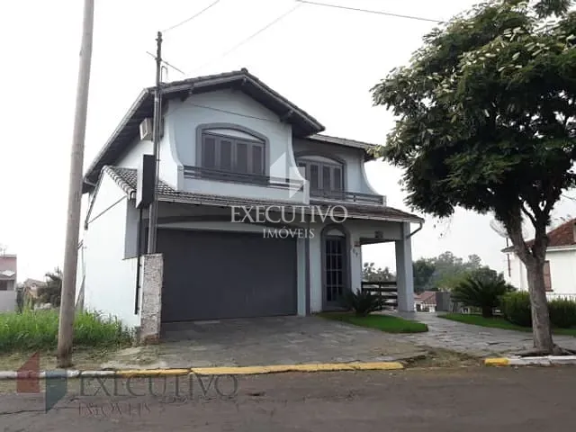 Casa com 472m² 4 quartos e 4 banheiros, à venda, no bairro Centro em Arroio Do Meio
