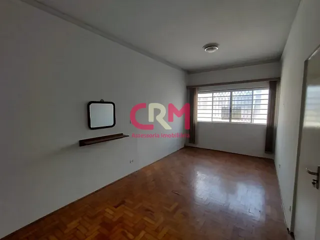Casa com 90m², para alugar, no bairro Centro em Taquaritinga