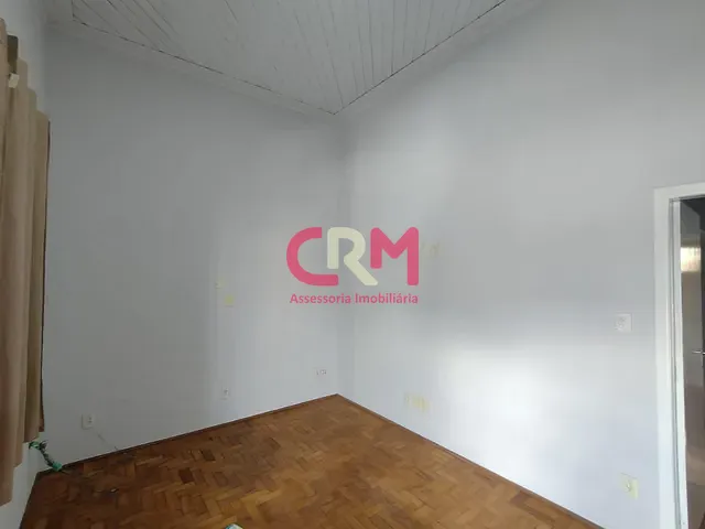 Casa com 90m², para alugar, no bairro Centro em Taquaritinga