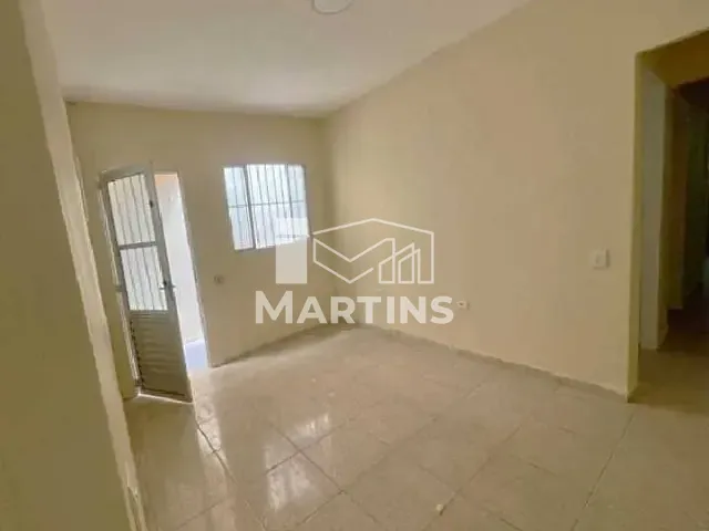 Casa com 125m² 3 quartos e 2 banheiros, à venda, no bairro Jardim Piracuama em São Paulo