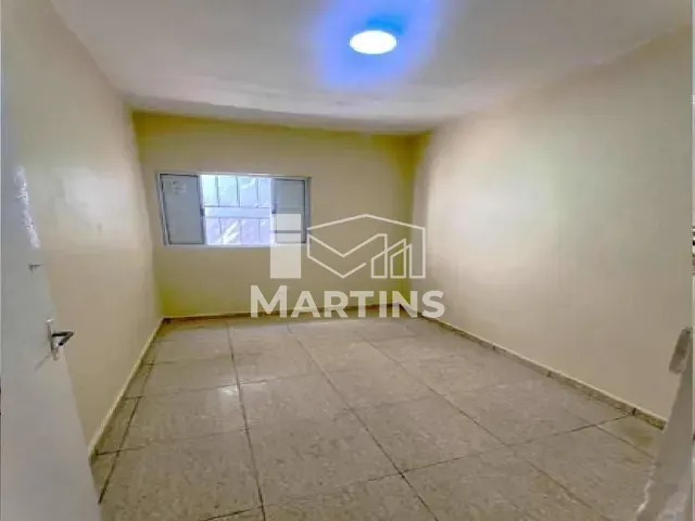 Casa com 125m² 3 quartos e 2 banheiros, à venda, no bairro Jardim Piracuama em São Paulo