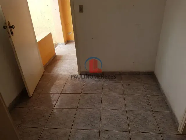 Casa com 328m² 3 quartos e 2 banheiros, à venda, no bairro Jardim São Francisco em Santa Bárbara D'Oeste