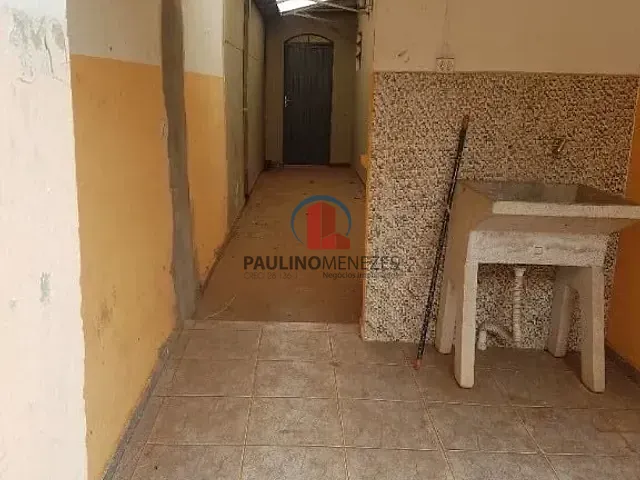 Casa com 328m² 3 quartos e 2 banheiros, à venda, no bairro Jardim São Francisco em Santa Bárbara D'Oeste