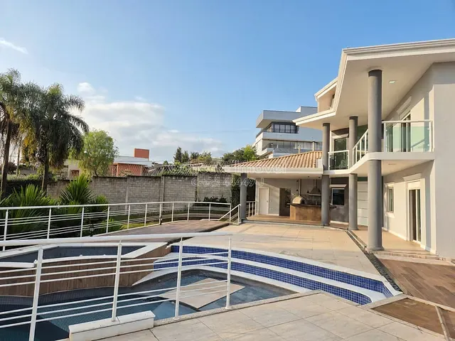 Casa com 1000m² 4 quartos e 3 banheiros, à venda, no bairro Condomínio Monte Belo em Santo Antônio de Posse