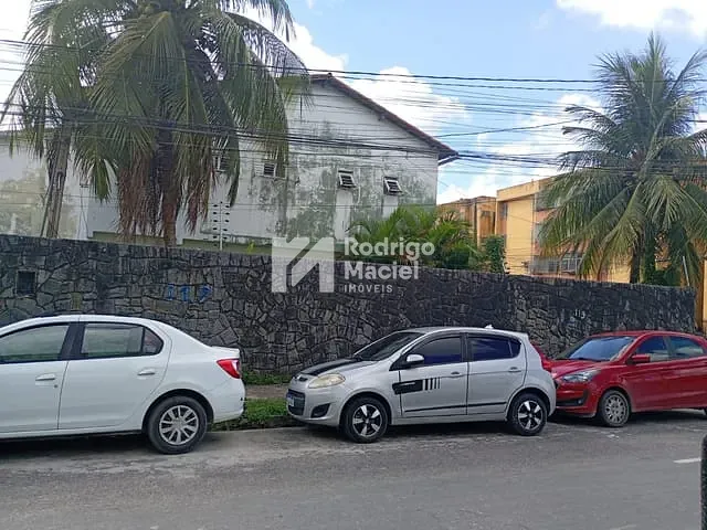 Casa 6 quartos e 5 banheiros, à venda, no bairro Iputinga em Recife