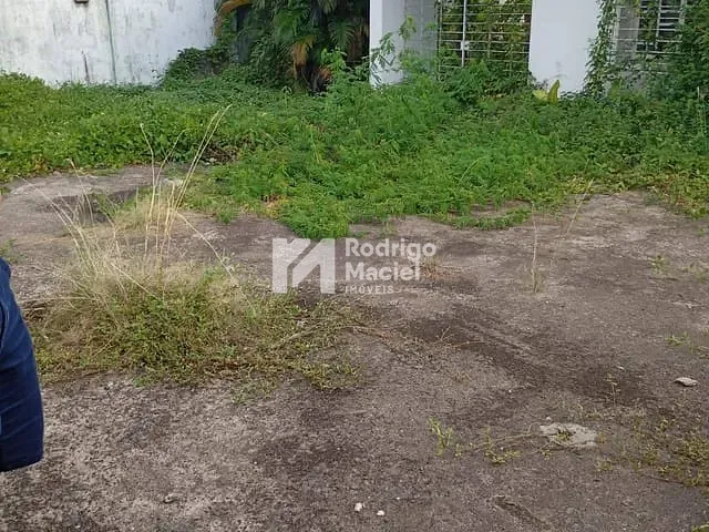 Casa 6 quartos e 5 banheiros, à venda, no bairro Iputinga em Recife