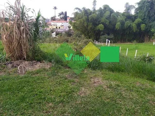 Casa à venda, no bairro Vila Áurea em Poá