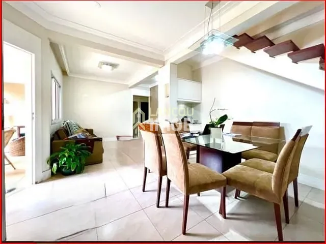 Casa com 300m² 3 quartos e 4 banheiros, à venda, no bairro Jardim Paulista II em Jundiaí