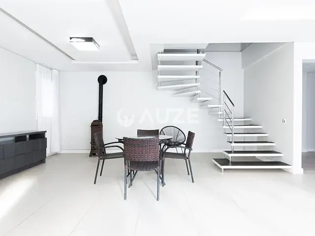 Casa com 172m² 4 quartos e 4 banheiros, à venda, no bairro São Braz em Curitiba